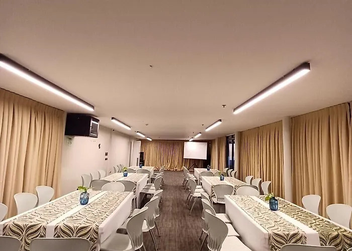 Express Bogo Cebu Hotel Gairan